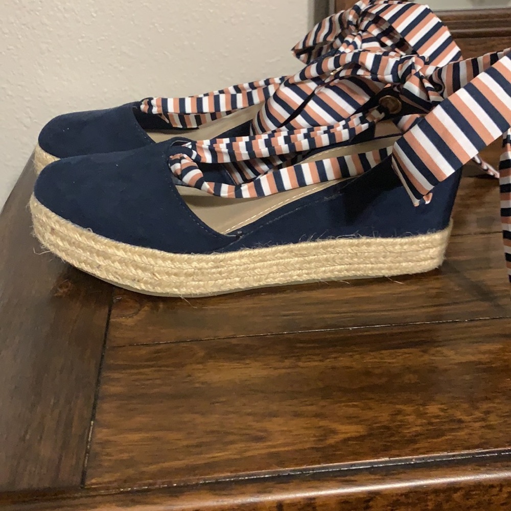 Just Fab wedges - Picture 3 of 5